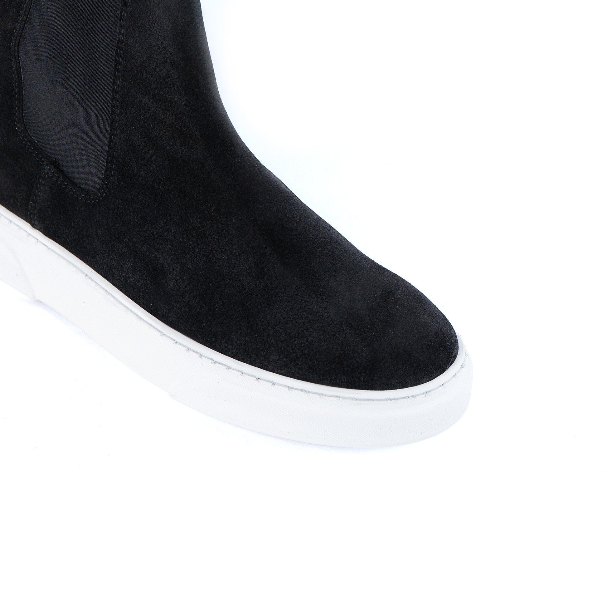 Harvey sporty Beatles in suede