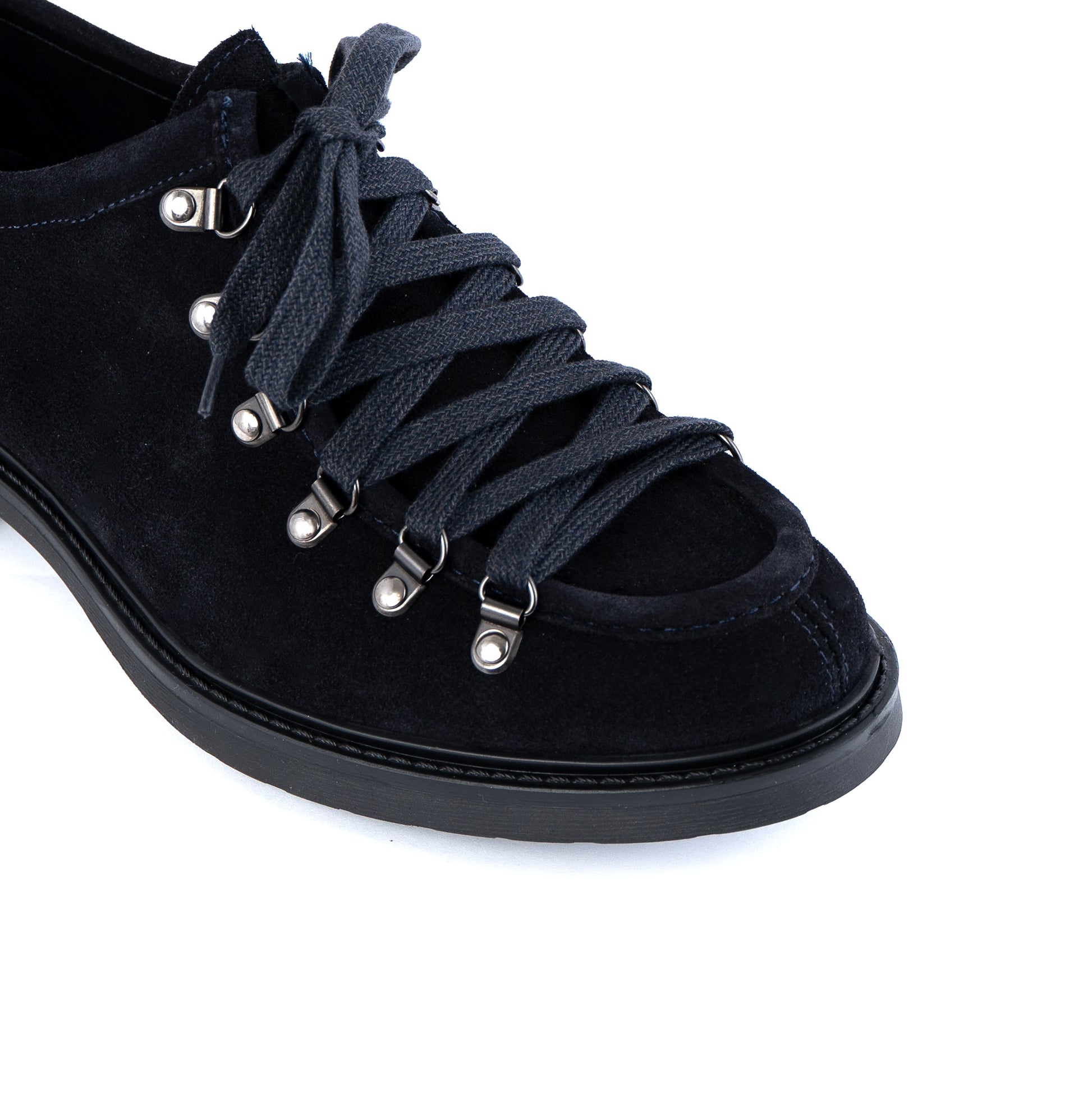 Trek suede lace-up engineers